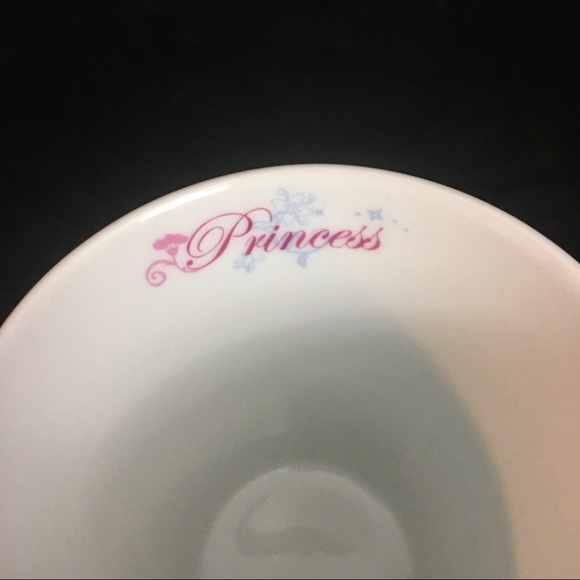 Disney Beauty & the Beast Mug Princess BELLE Coffee Cup Tea 10 oz Yellow Gown - Picture 11 of 14